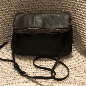 Back shoulder bag